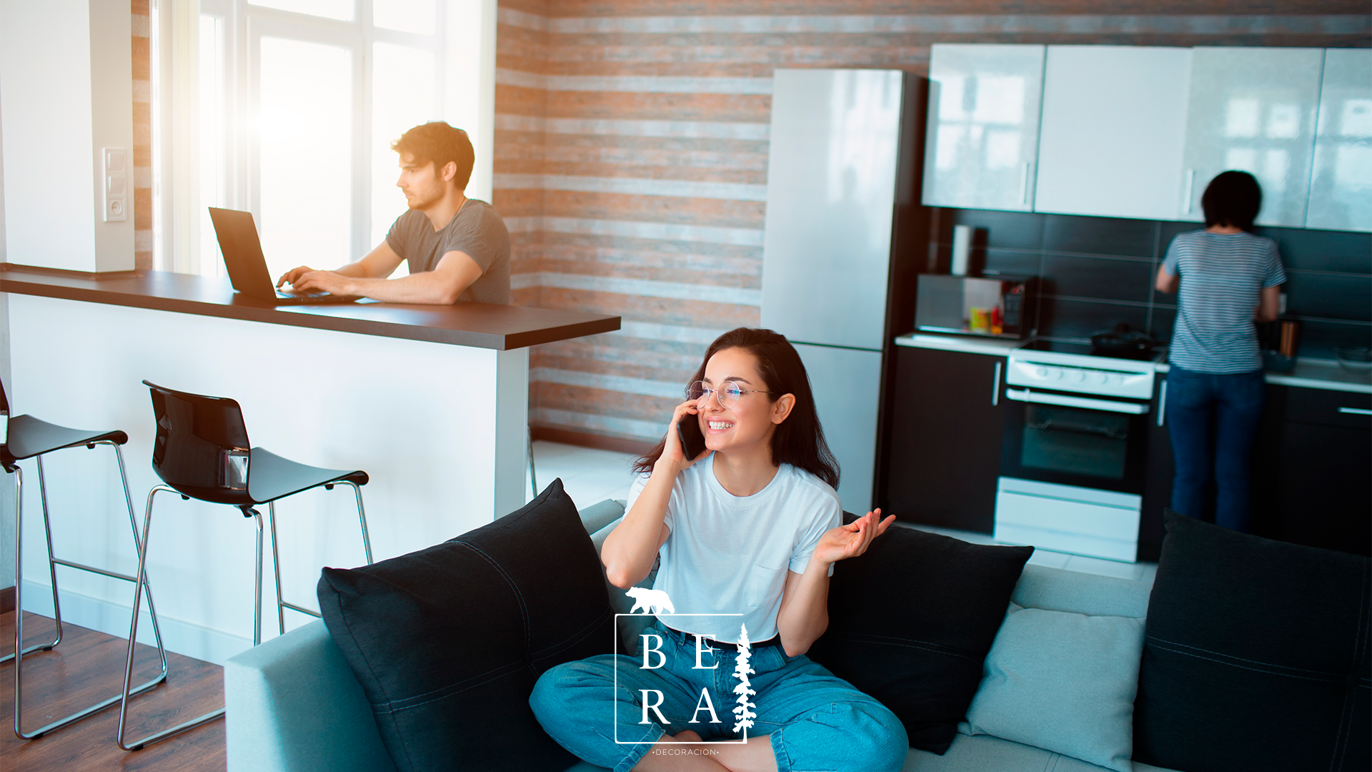 Las 7 cosas que tus huéspedes esperan encontrar en tu Airbnb (¡y no lo sabías!)